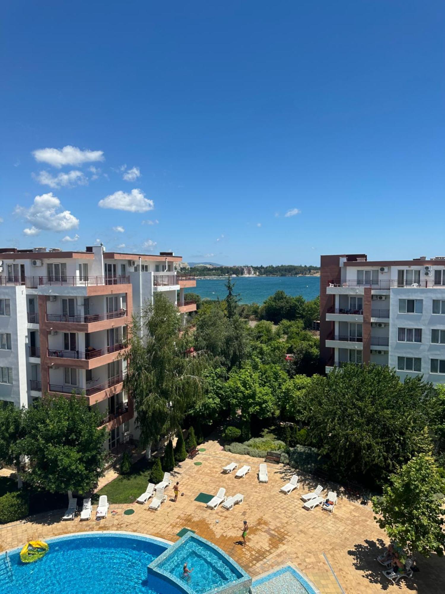Riviera Fort Beach Apartments By Kalina Resort, Ravda Exterior photo