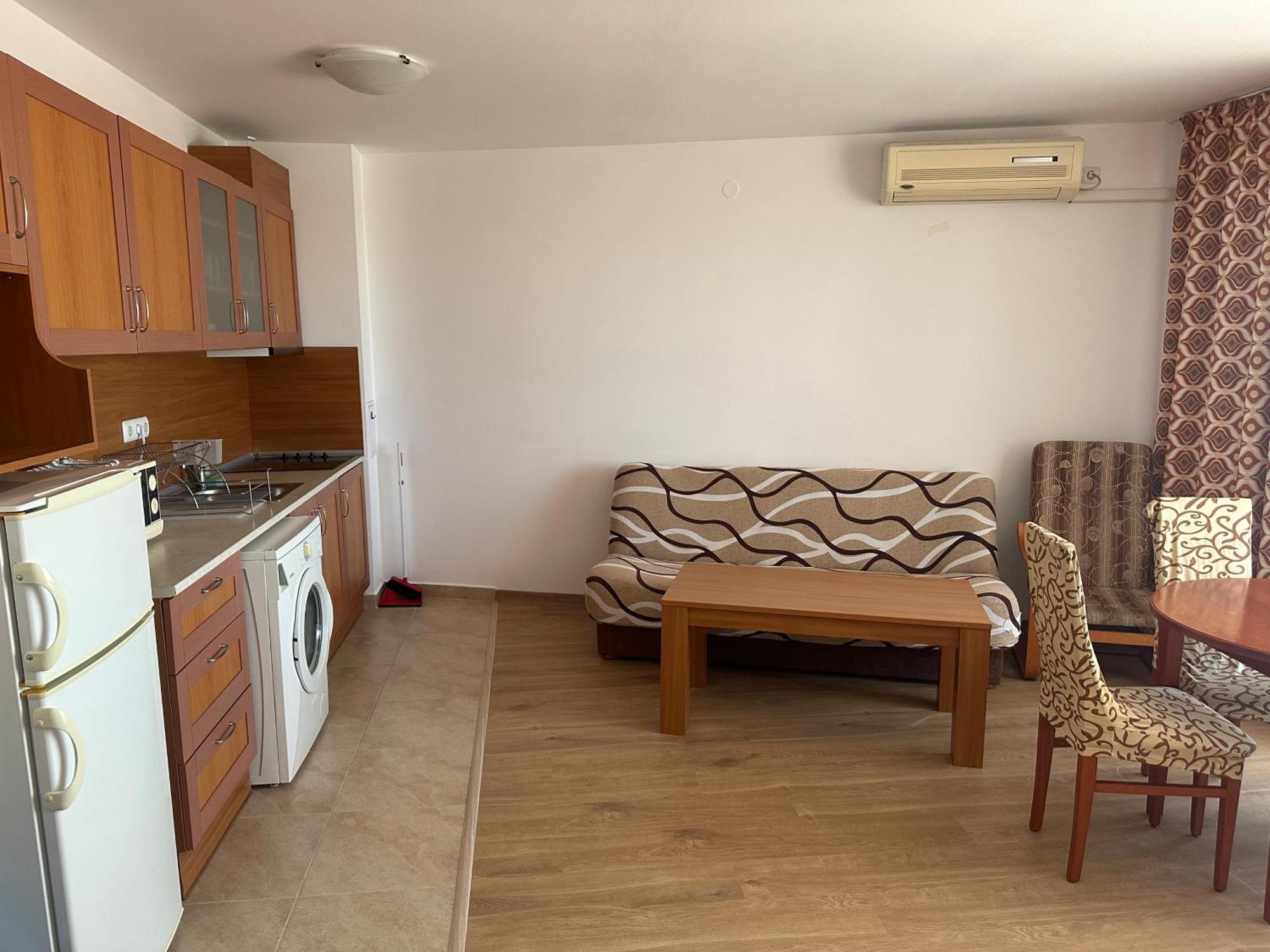 Riviera Fort Beach Apartments By Kalina Resort, Ravda Exterior photo